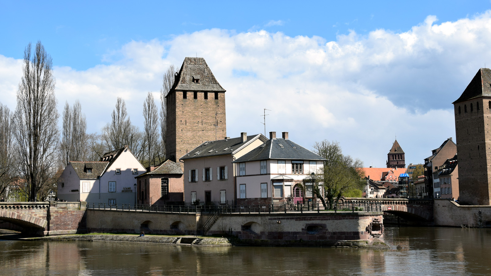Pont Couverts
